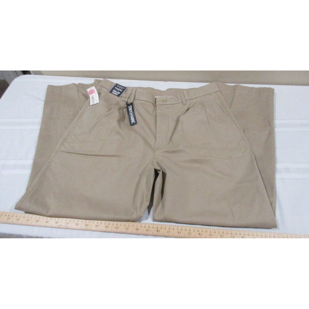 Roundtree & Yorke Pants Mens 36x30 Classic Fit Khaki Business Casual Pleated Tan